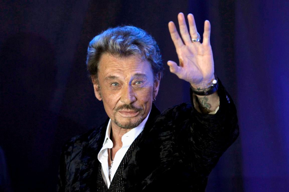 Johnny Hallyday met aux enchères une Cadillac et une Harley-Davidson de sa collection