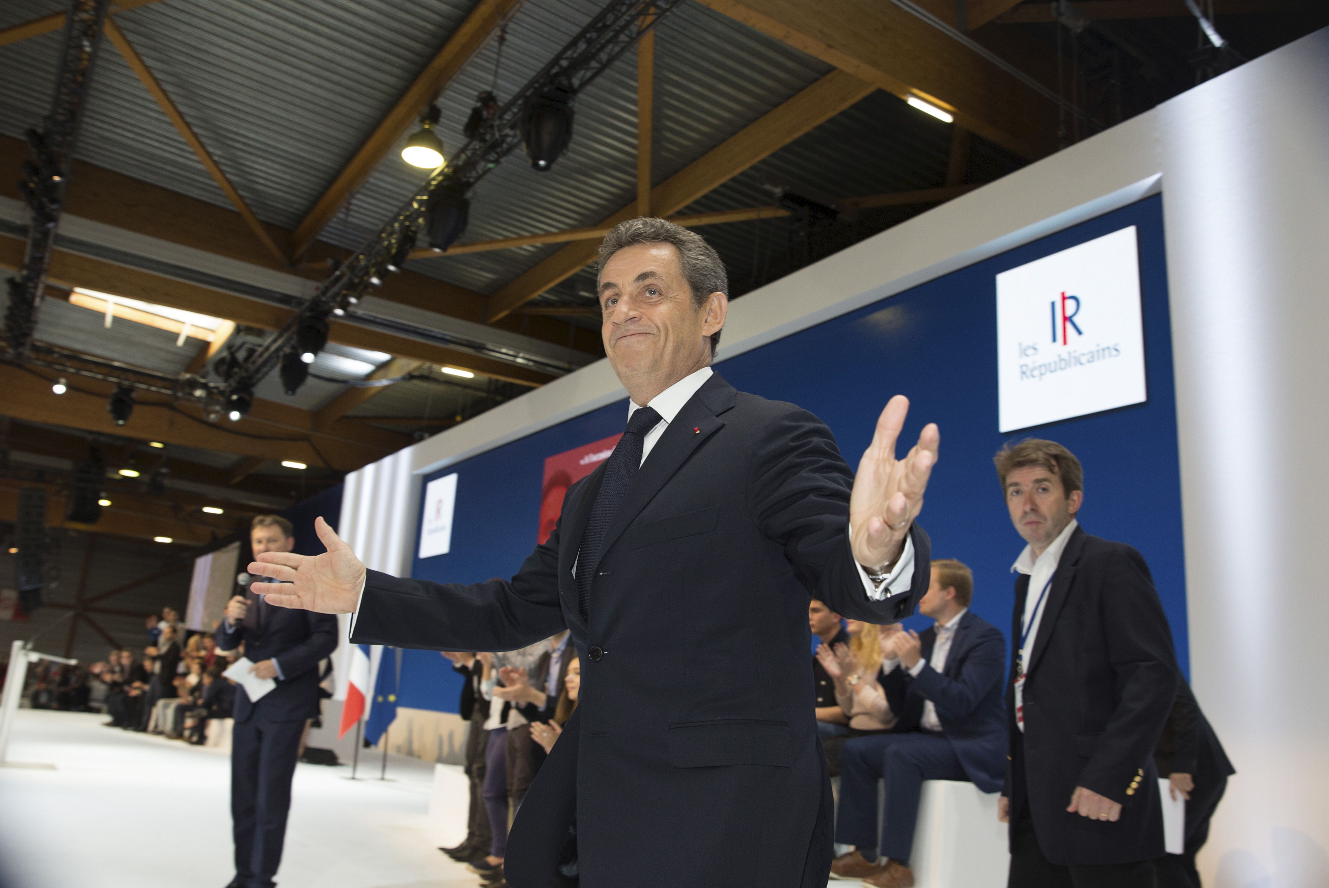 Nicolas Sarkozy tance la "gauche conservatrice" et pose le nouveau parti comme protecteur de la "civilisation française" 